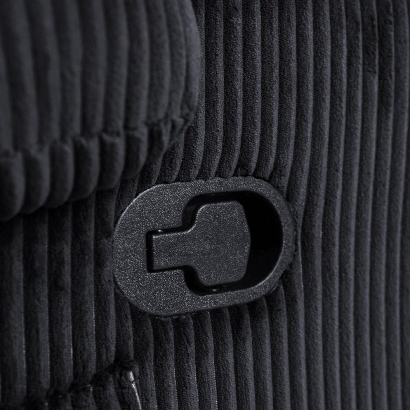 Štýlové kreslo TORRES z čierneho manšestru s držiakom na poháre