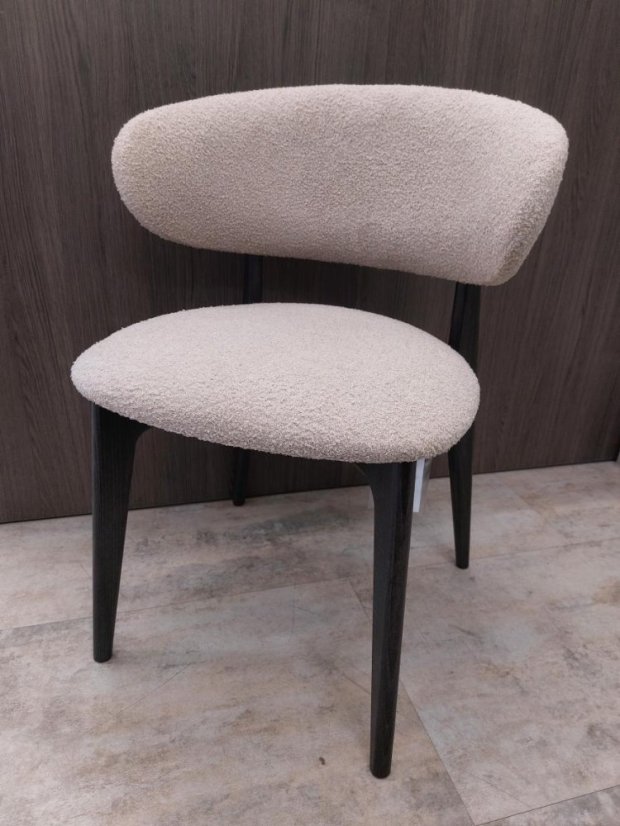 Jídelní židle SHEEP — dub, černé nohy