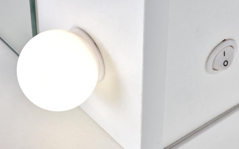 Toaletní stolek s LED osvětlením HOLLYWOOD XL - bílá