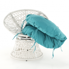 Otočné křeslo s polštářem TRISS — umělý ratan, bílá / modrá