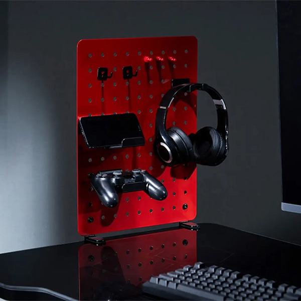 Herní organizér upínací na stůl Powerton Pegboard červený, ocel