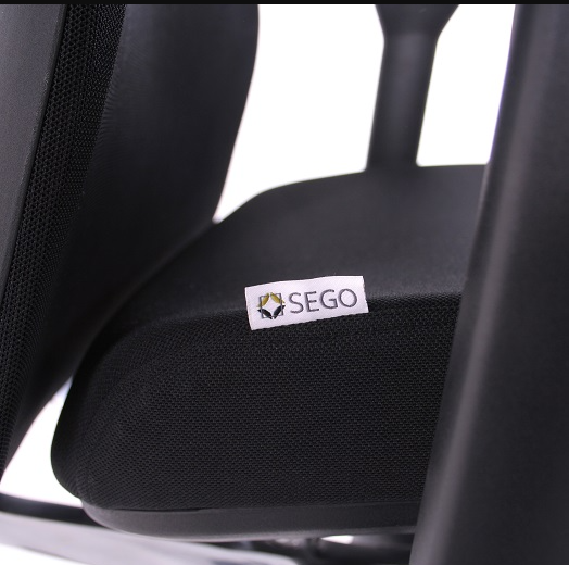 Kancelářská ergonomická židle Sego EGO — černá, nosnost 140 kg Sego