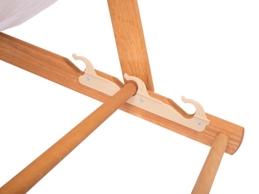 Zahradní lehátko BORNEO  - masiv, červená