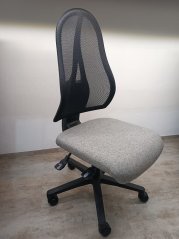 Ergonomická židle Topstar OPEN POINT SY s plochým sedákem  (lehké oděrky na plastech)— G23 šedá