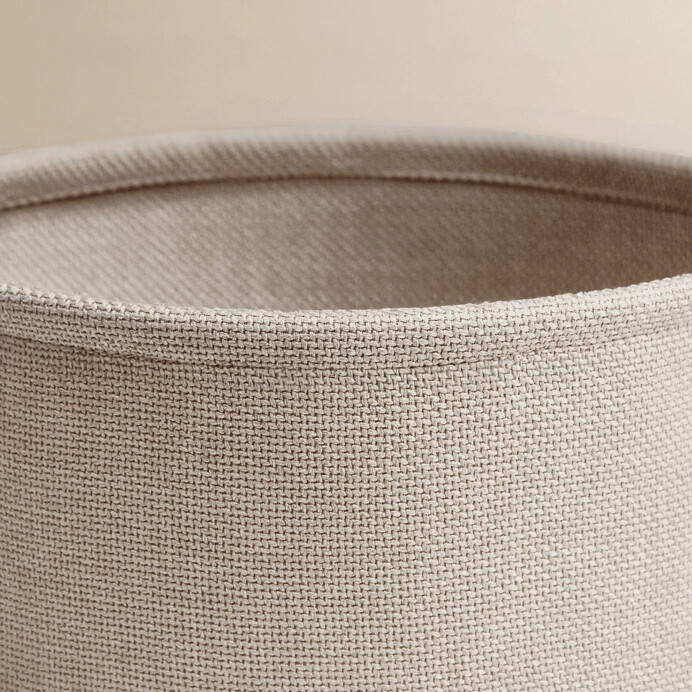 Odkladací stolík FLOW s USB a zásuvkou – biely MDF, 45x45x50cm Autronic