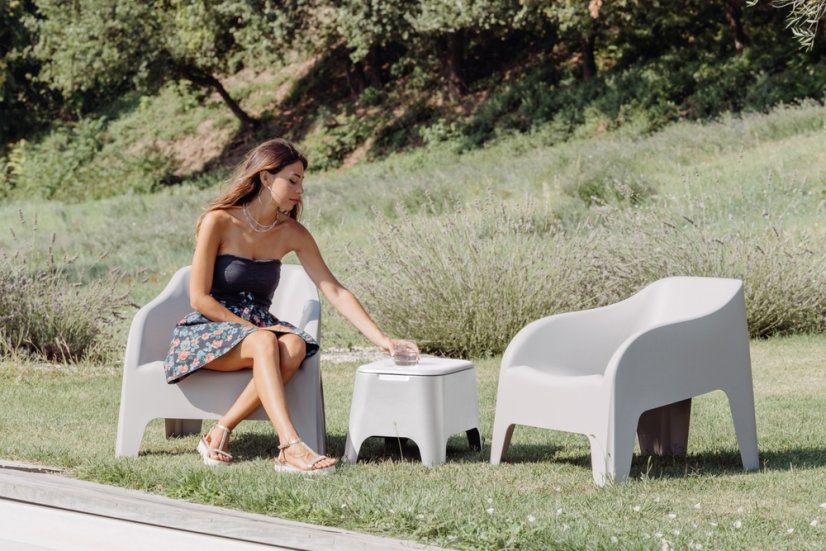 PETRA ARMCHAIR plastové křeslo - šedá