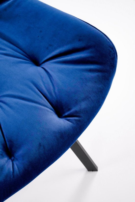 Elegantná otočná modrá zamatová stolička BECKY Halmar
