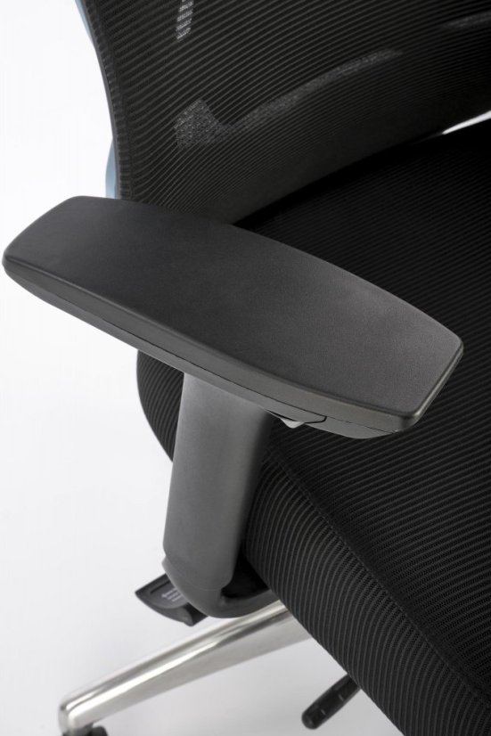 Kancelárska ergonomická stolička GILBERTO — kov, látka, sieť, čierna