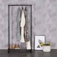 Stojanový vešiak VISTY — kov / plast, čierna