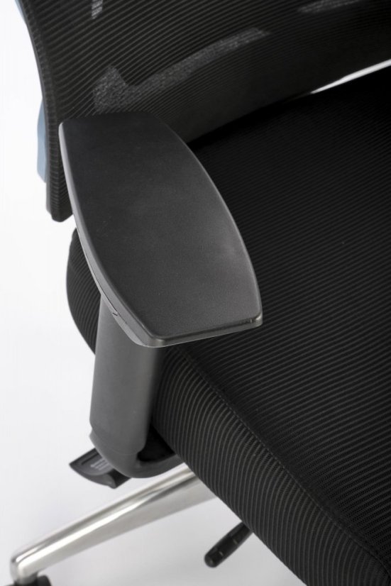 Kancelárska ergonomická stolička GILBERTO — kov, látka, sieť, čierna