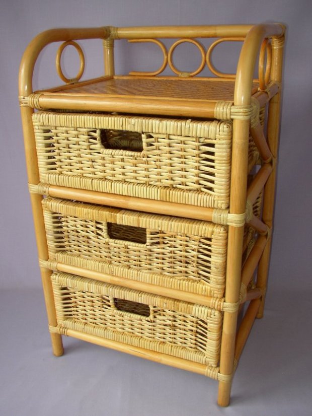 Komoda EJAK — ratan, medový Axin trading