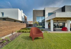 MATERA plastové křeslo - terracotta