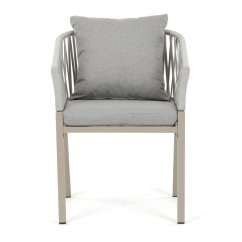 Záhradné kresielko WEAVE – béžový polyratan a kovový rám