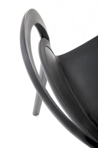 Plastová židle LESLIE — černá