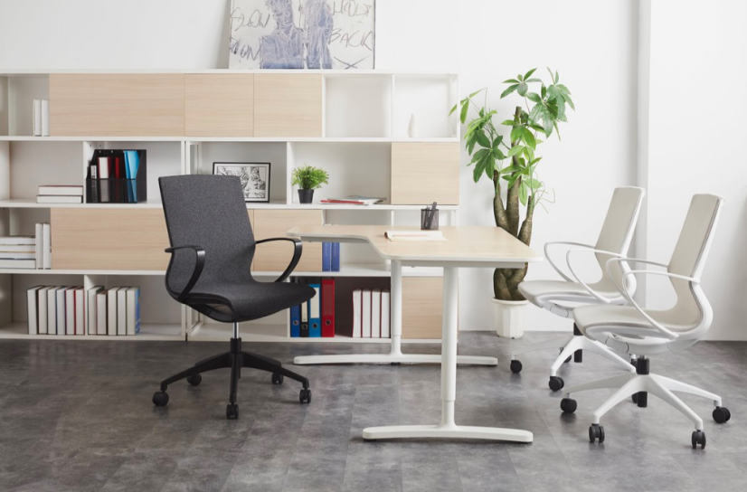 Kancelárska ergonomická stolička Antares VISION — s podrúčkami, viac farieb