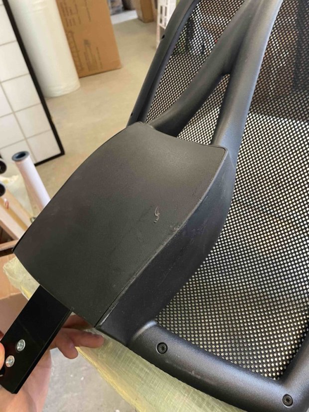 Ergonomická židle Topstar OPEN POINT SY s plochým sedákem  (lehké oděrky na plastech)— G23 šedá